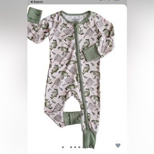 Caden Lane New with tags Bass Buddies Convertible Zip Romper